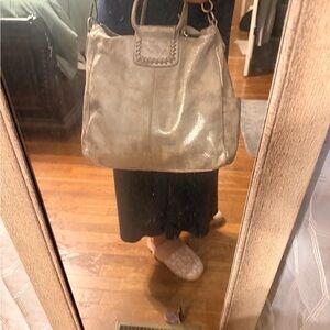 Silver Metallic large Shoulder Bag (Shelia Hobo) with the wallet